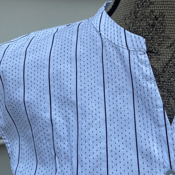 A new day tie front sleeveless button down shirt nwt - Picture 2 of 5